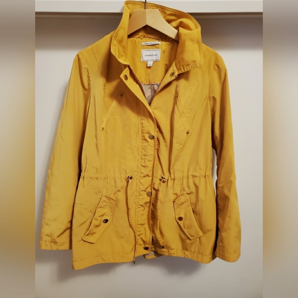 Charter Club Water Resistant jacket. Rain. Yellow. Women size M. No hood.